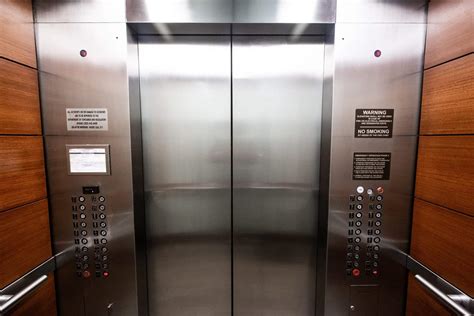 What Is Elevator Music and Its Impact on Our Daily Commute